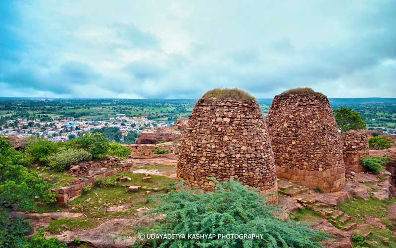 Security tomb @ top of Badami Cliff